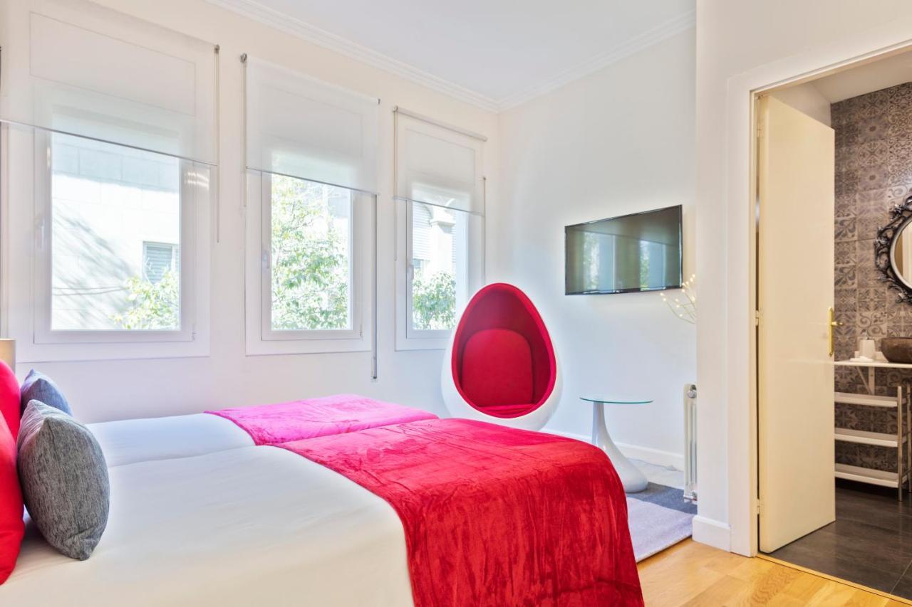 Villa Victoria Barcelona Luaran gambar