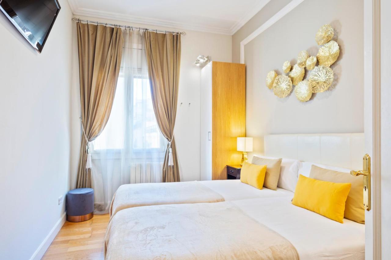 Villa Victoria Barcelona Luaran gambar